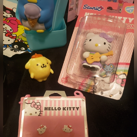 SANRIO LOT #2 - Hello Kitty and Friends: Squishies! Backpack! Collectibles! 12pk - Picture 6 of 16
